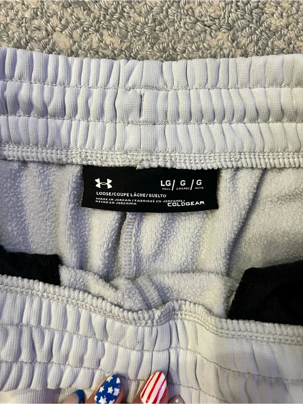Under Armour Light Gray Cropped Fleece-Lined Jacket with Black Trim